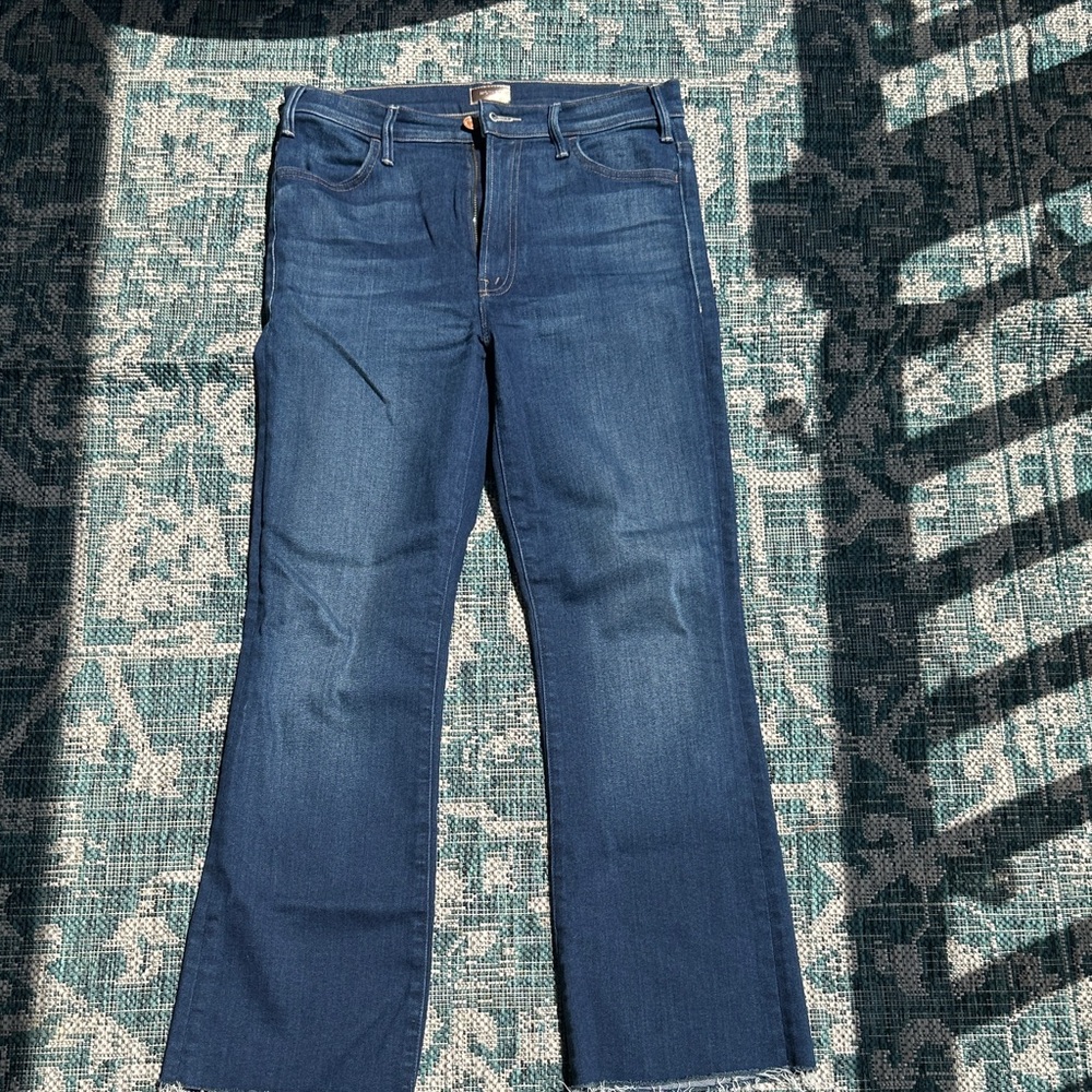 MOTHER Flare Jeans in Deep Blue size 29